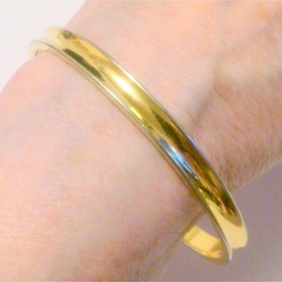 Vintage Monet Gold Tone Concave Bangle Bracelet - Picture 3 of 4